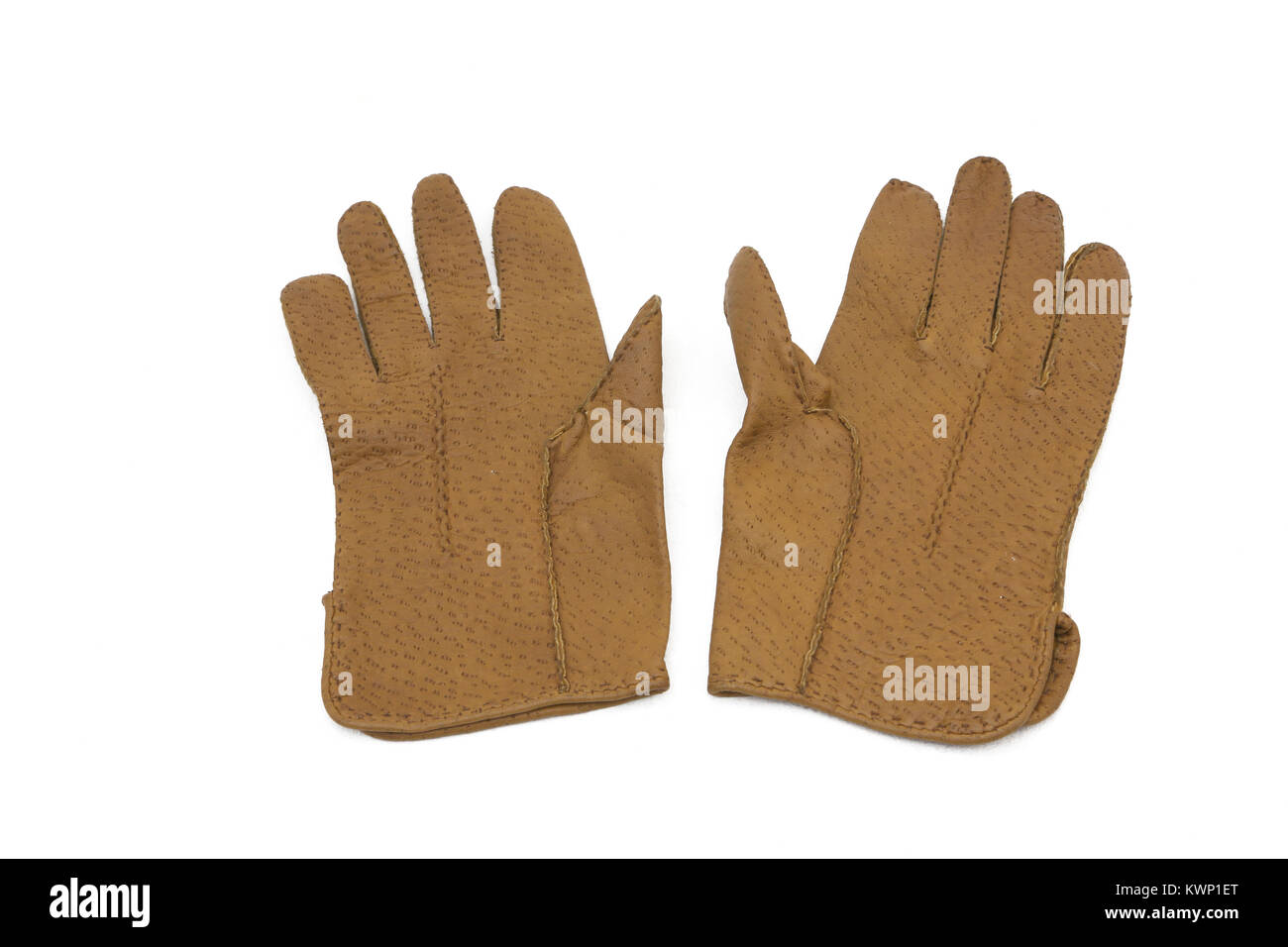 Une paire de gants en cuir chevreau marron Banque D'Images