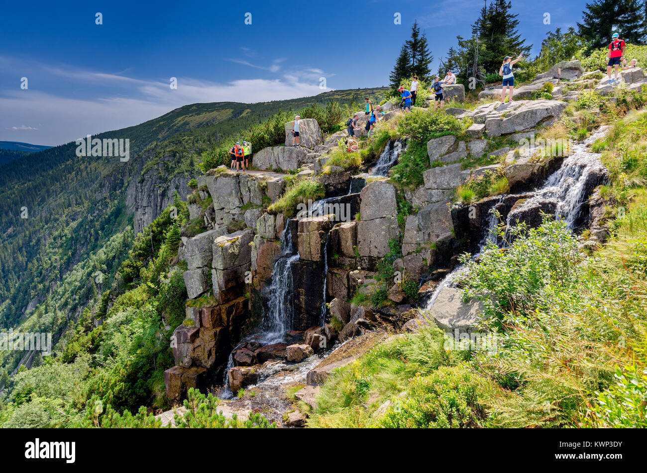 Pancava cascade, Monts des Géants (Krkonose République Tchèque :, pol : Montagnes Karkonosze), sur la frontière tchéco-polonaise organise, une partie de la montagne centrale, système des Sudètes Banque D'Images Pancava cascade, Monts des Géants (Krkonose République Tchèque :, pol : Montagnes Karkonosze), sur la frontière tchéco-polonaise organise, une partie de la montagne centrale, système des Sudètes Banque D'Images