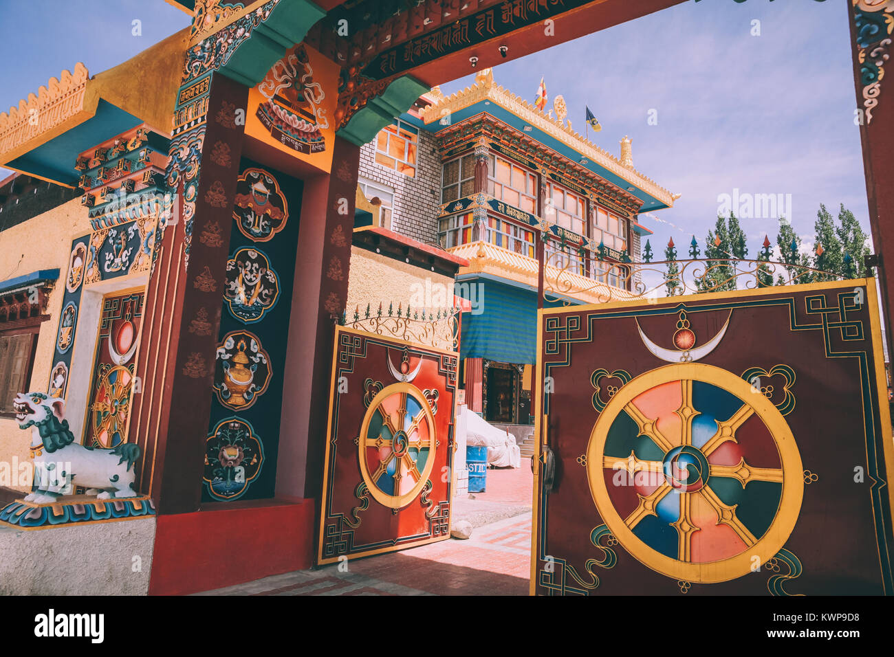 Portes ouvertes et entrée de la ville de Leh en Himalaya Indien Banque D'Images