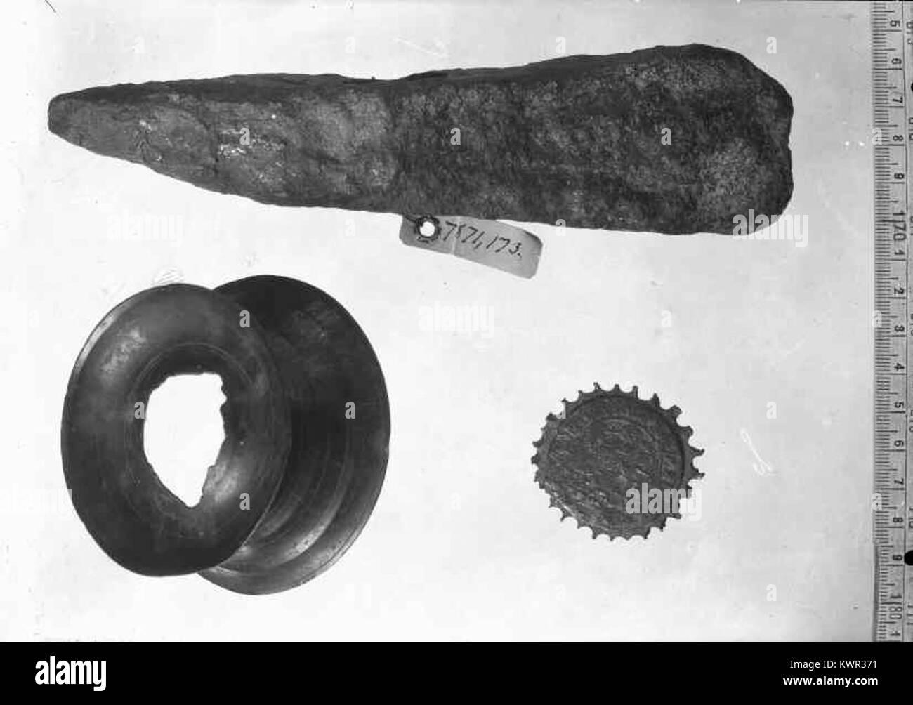 L'église de Öja à Gotland, en Suède, est une église du XIIIe siècle construite dans les styles roman et gothique. Il présente des peintures murales médiévales et un autel soigneusement sculpté. Banque D'Images