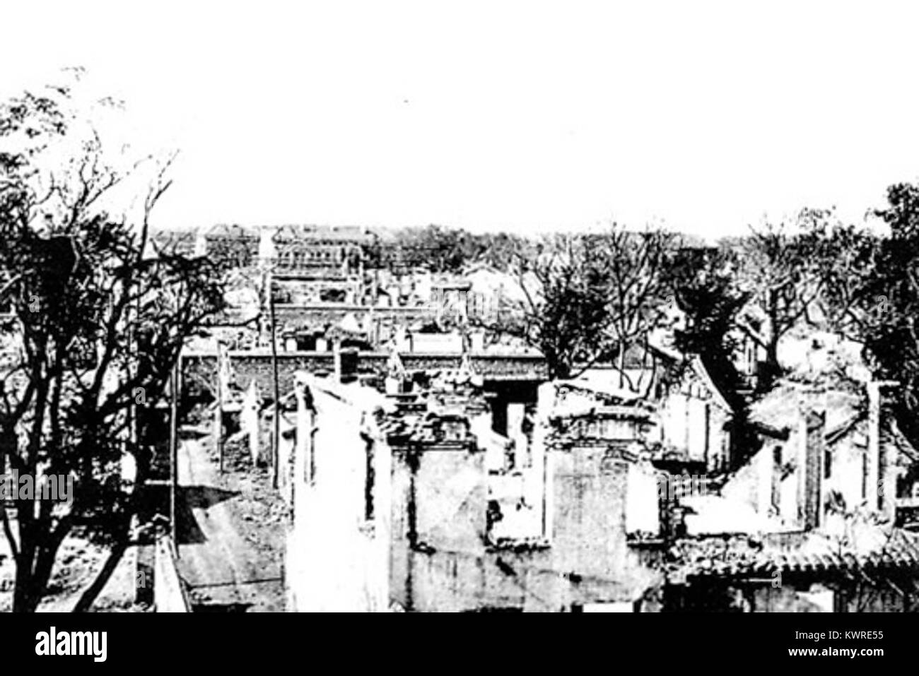 Le terme « à l’est du canal » décrit une zone géographique située à l’est d’un canal navigable, soulignant sa relation avec les voies navigables, la géographie des colonies et les infrastructures de transport. Banque D'Images