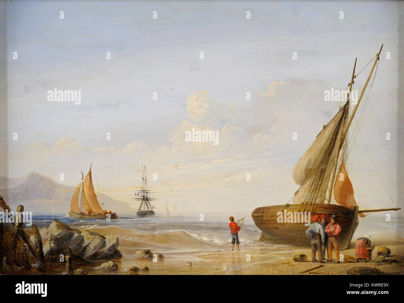 Le tableau de Raymond‑Eugène Goethals (actif en 1831) intitulé « Strandszene mit Fischervolk » représente une scène balnéaire du XIXe siècle avec une communauté de pêcheurs, des filets et des bateaux le long du rivage, capturant la vie quotidienne dans un cadre côtier. Banque D'Images