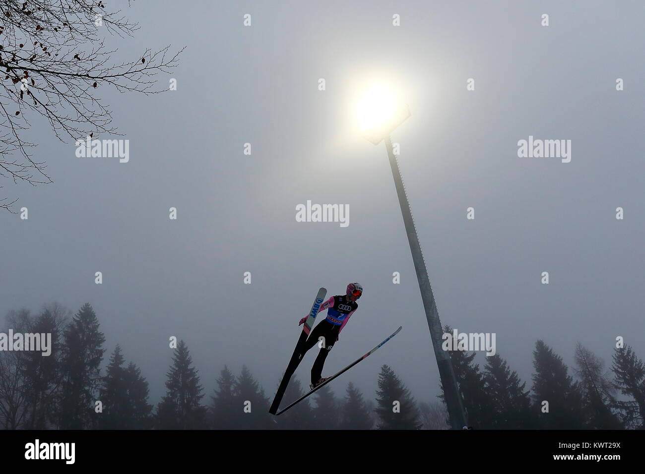 Bischofshofen, Autriche. 05th, Jan 2018. Le ​Czech Polasek Viktor de concurrence au cours d'une république saut d'entraînement au jour 7 de la 66e quatre Hills Ski compétition de sauts à Bischofshofen, Autriche, 05 janvier 2018. (PHOTO) Alejandro Sala/Alamy Live News Banque D'Images