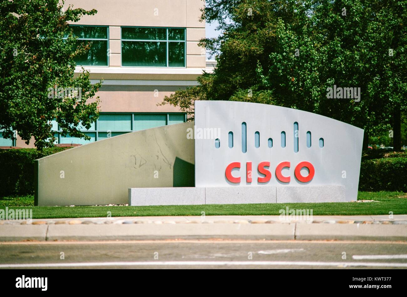 Affichage dynamique avec logo en Silicon Valley siège de l'entreprise de réseau Cisco, San Jose, Californie, le 17 août 2017. Banque D'Images