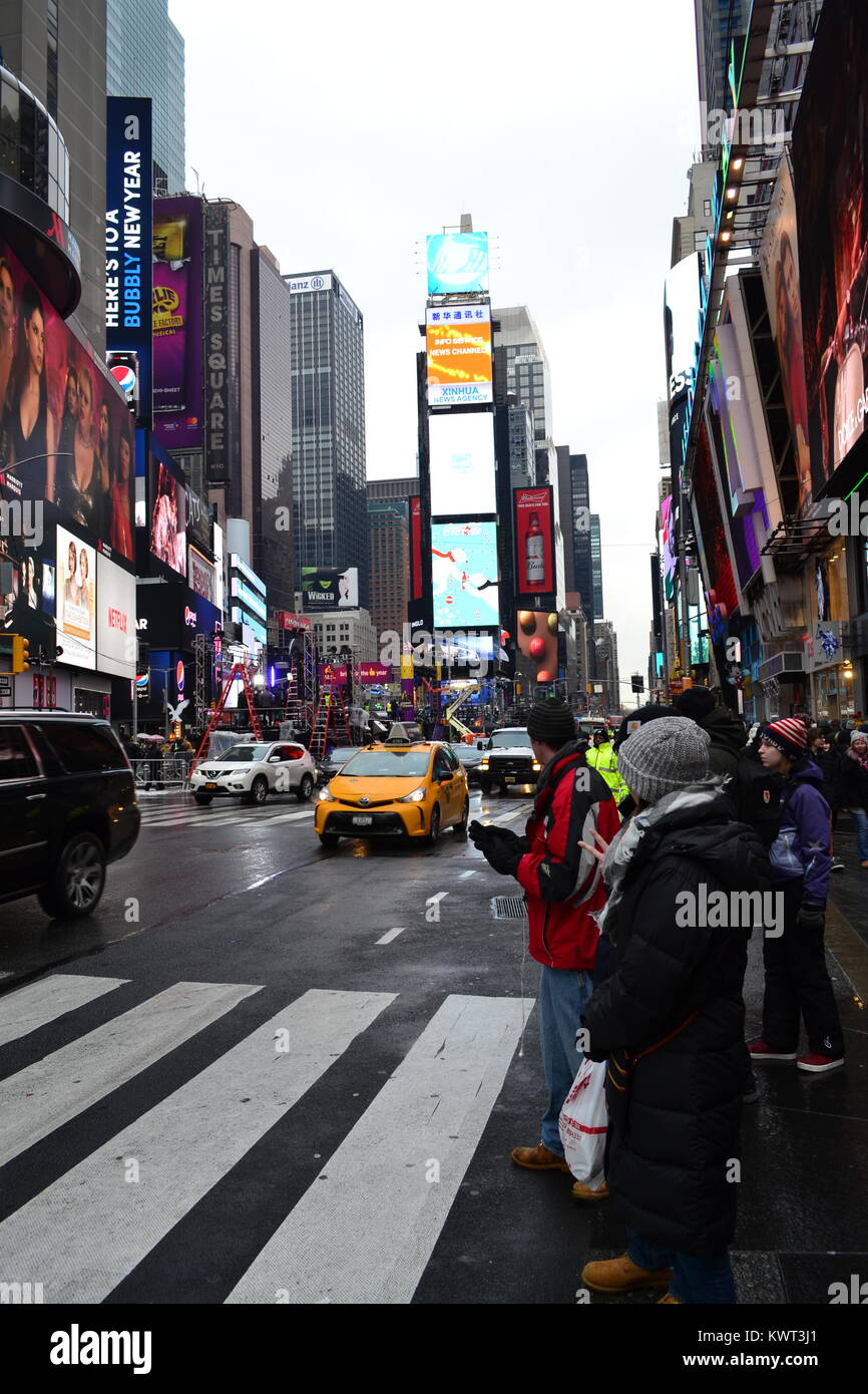 Se préparer pour la nouvelle année, de Times Square, New York Banque D'Images