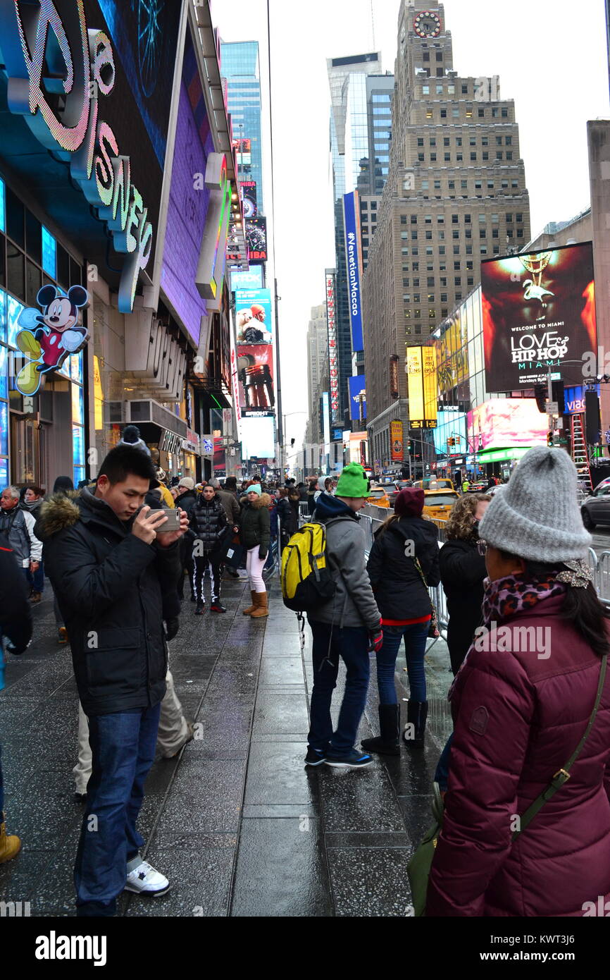 Se préparer pour la nouvelle année, de Times Square, New York Banque D'Images