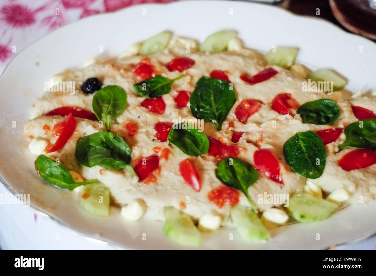 Typiquement italien sain et poissons plat crème prêt à être manger sur la plaque. Florence Italie Banque D'Images