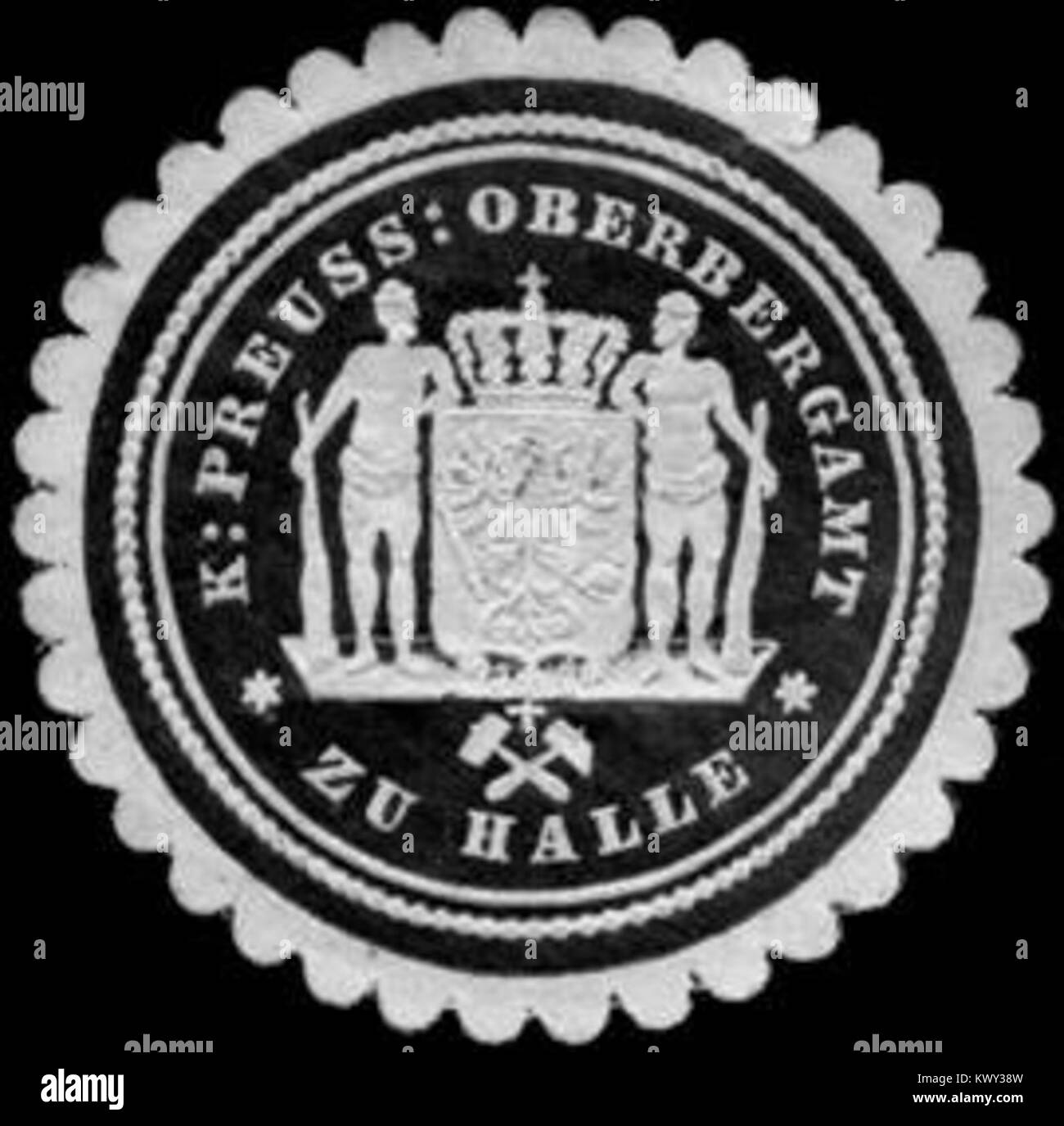 Sceau historique du Royal Prussian Mining Office à Halle, utilisé pour la documentation officielle liée à l'administration minière et à la gestion des ressources au cours du XIXe siècle. Banque D'Images