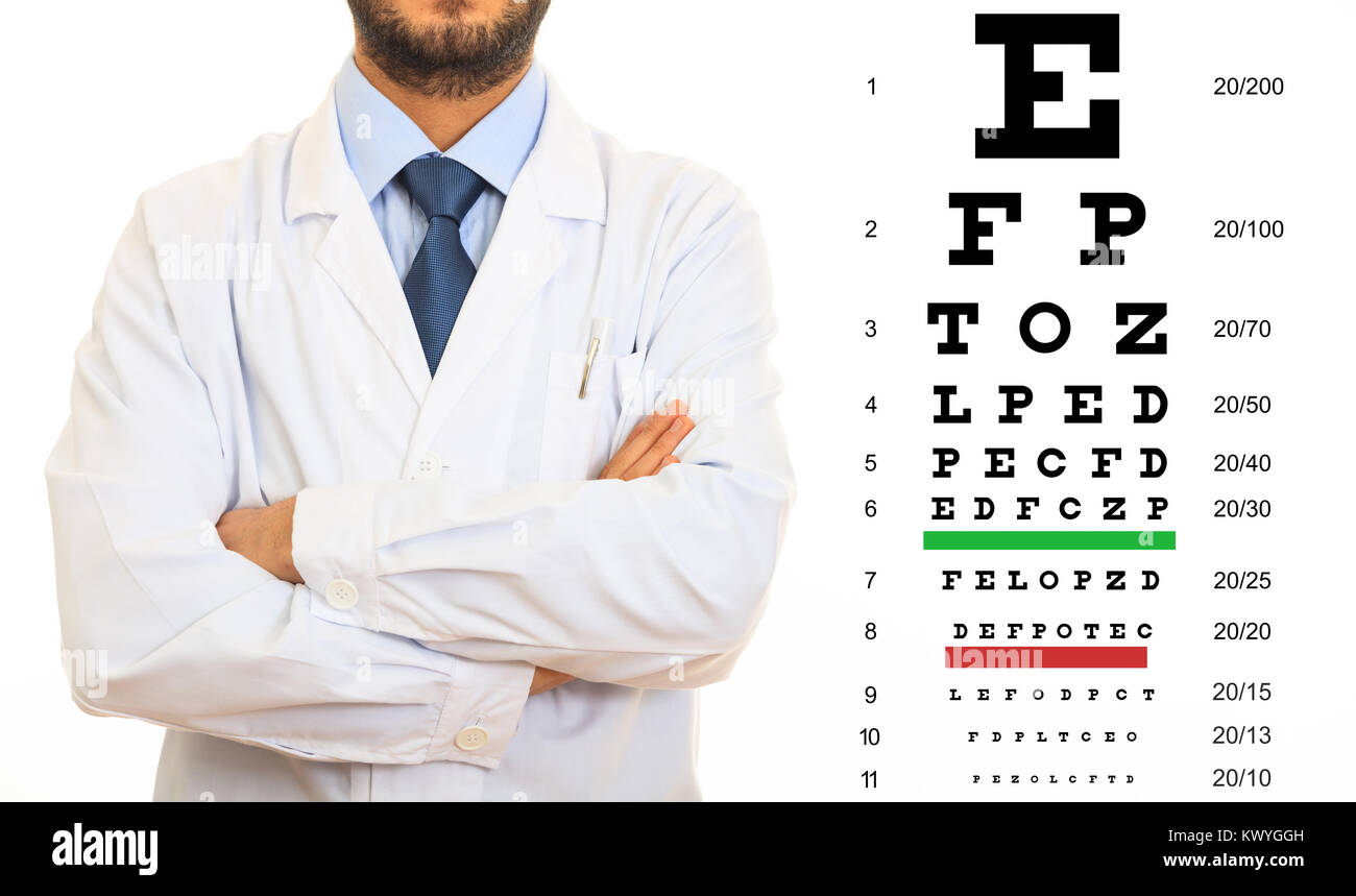 Médecin et eye vision test sur fond blanc Banque D'Images
