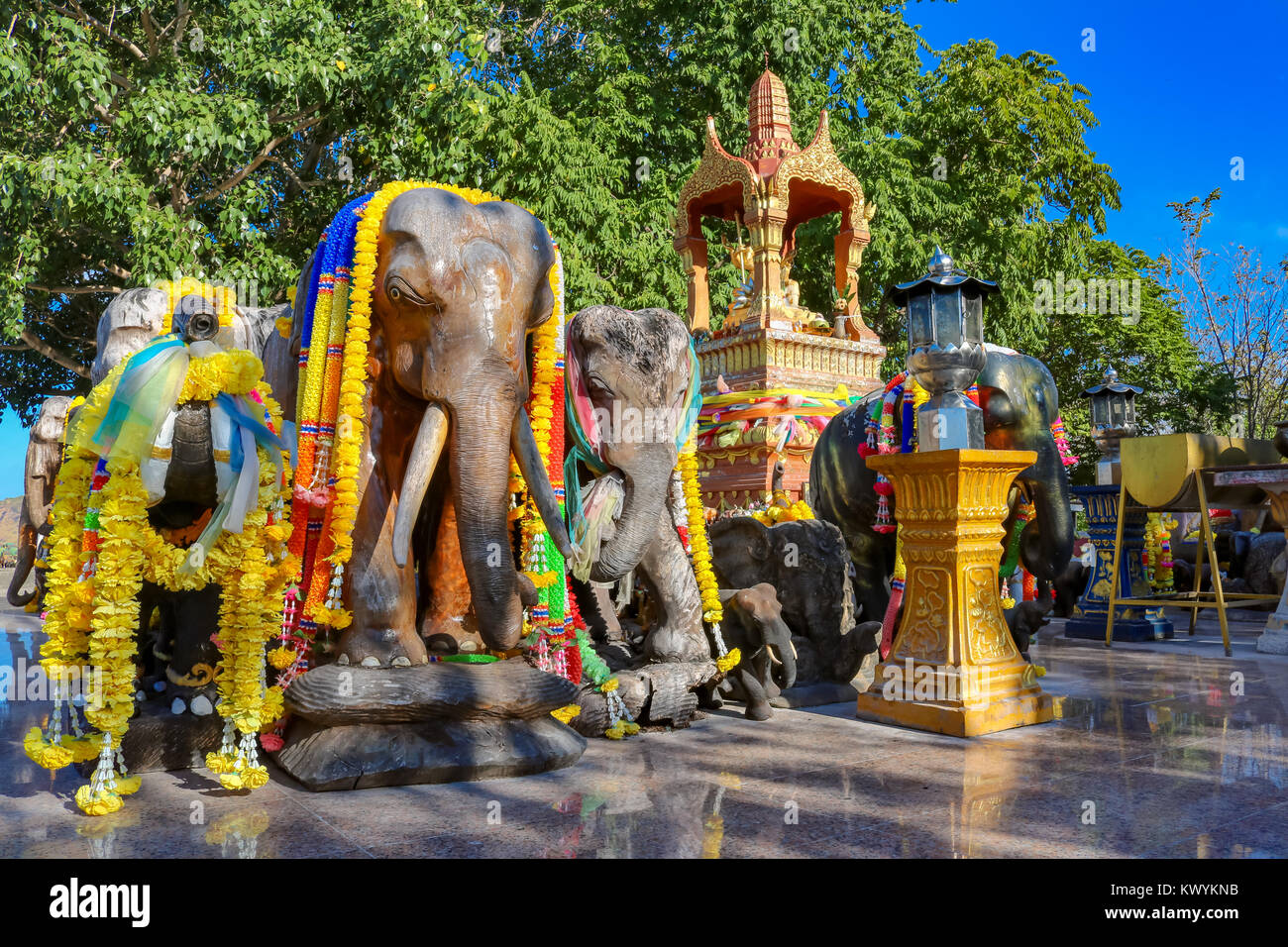 6 janvier 2016 Laem Phromthep Phuket Thailande Elephant culte au cap Phromthep Banque D'Images