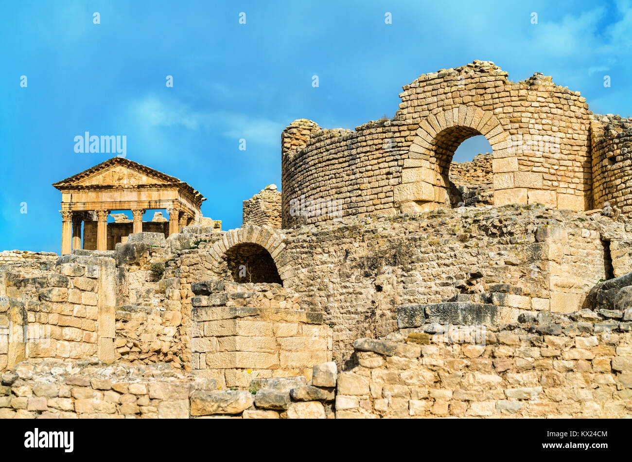 Les Thermes de Licinius à Dougga. Site du patrimoine de l'UNESCO en Tunisie Banque D'Images