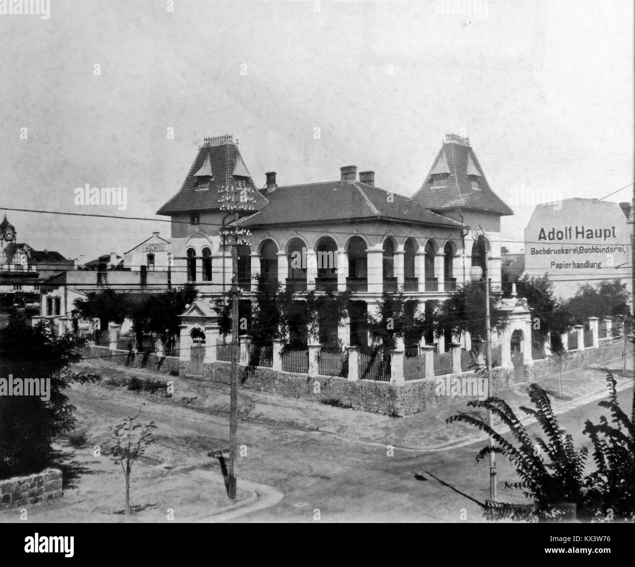 Berg Student Dormitory à Qingdao, en Chine, fournissant des installations résidentielles pour les étudiants avec des équipements et des espaces communautaires. Banque D'Images