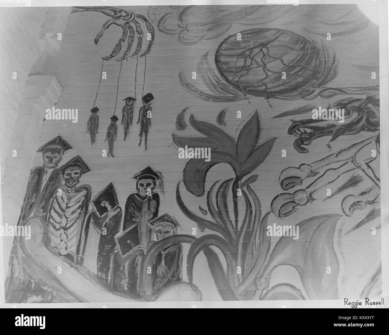 Cette fresque murale de 1932 de Ted DeGrazia à l'Université de l'Arizona dépeint des thèmes politiques, mettant l'accent sur l'intersection de l'art, de la société et des questions sociales au début du XXe siècle américain Banque D'Images