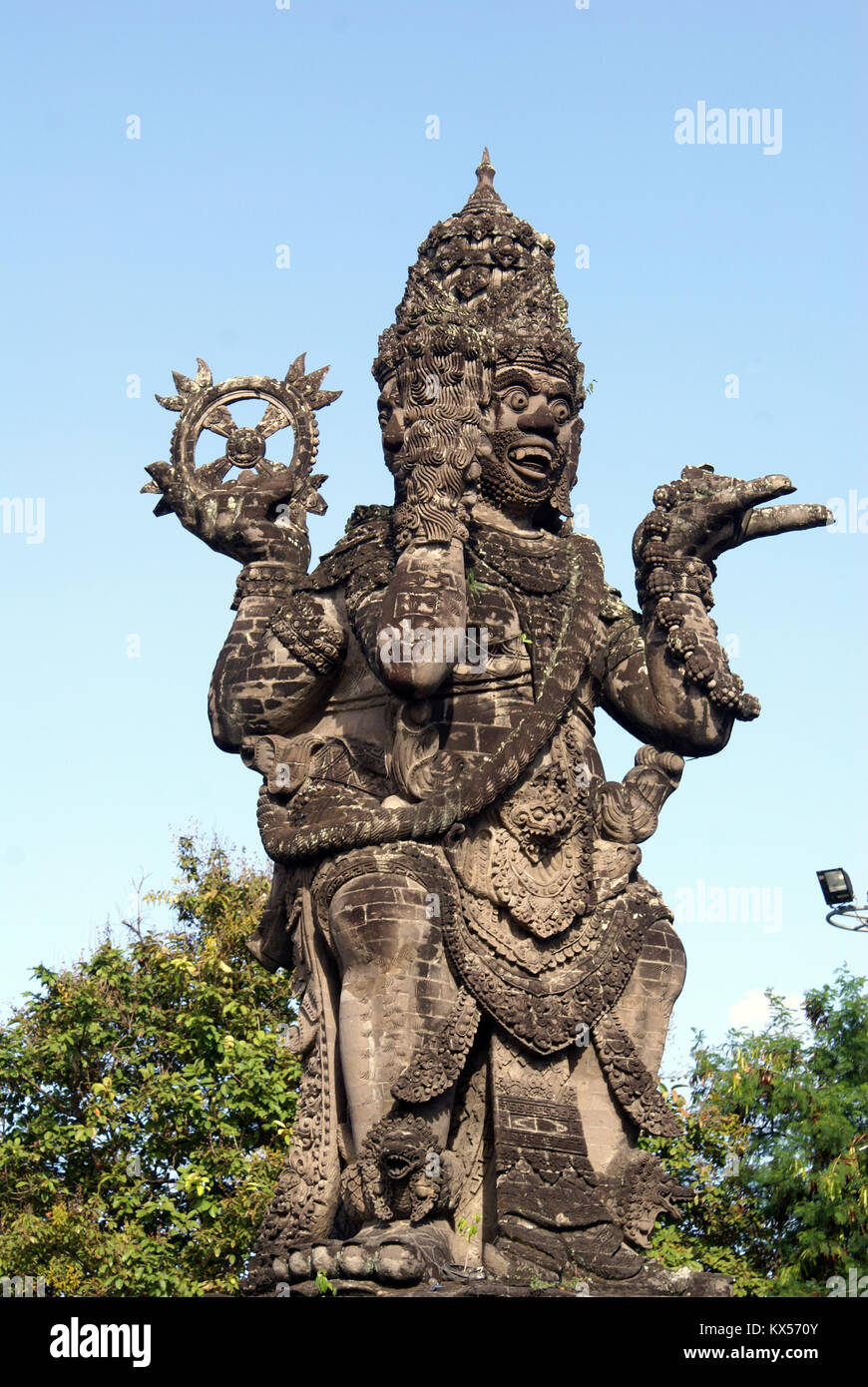 Vishnu Monument sur la place à Denpasar, Bali Banque D'Images