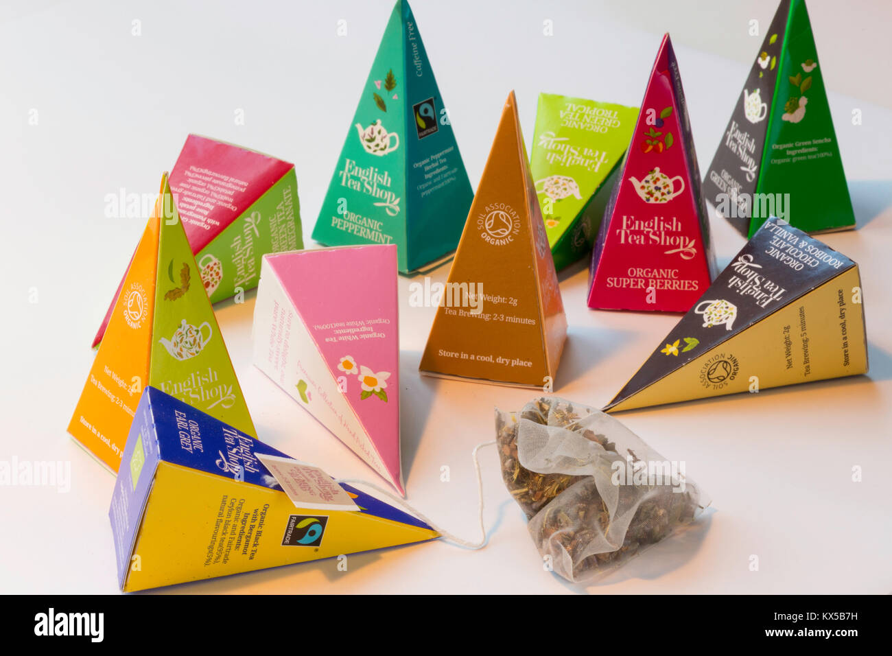 Sachets individuels colorés Still Life Banque D'Images