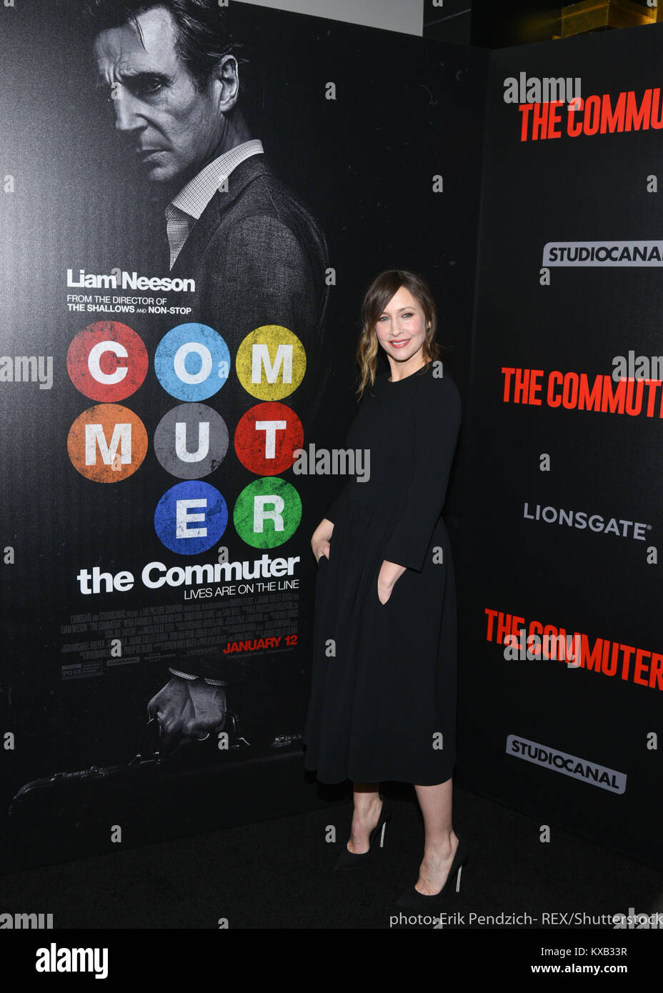 New York, USA. 8 janvier, 2018. Vera Farmiga assiste à la "The Commuter" New York Premiere dans l'AMC Loews Lincoln Square le 8 janvier 2018 à New York. Crédit : Erik Pendzich/Alamy Live News Banque D'Images