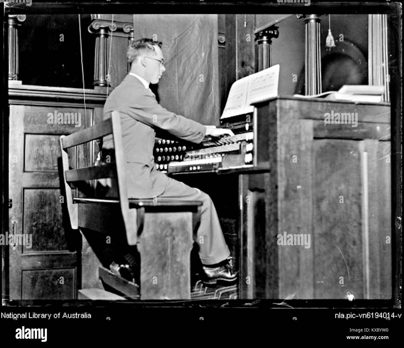 L'orgue de 1931 de l'église St James de Sydney est un instrument de musique historique avec un savoir-faire élaboré et une gamme tonale. Elle reste un élément important du patrimoine architectural et musical de l’église. Banque D'Images
