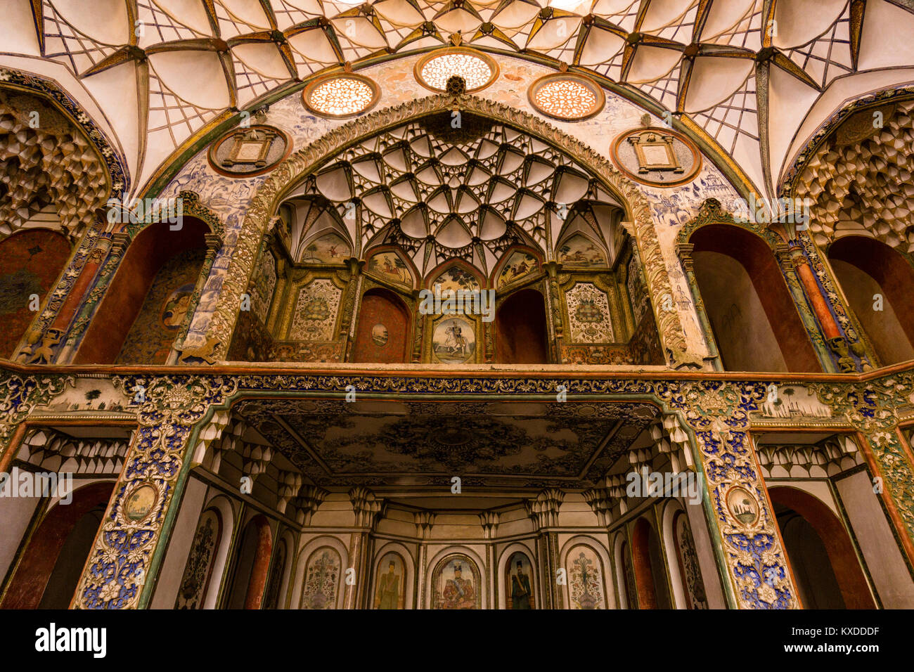 L'intérieur de Khan-e Boroujerdi, l'une des maisons traditionnelles de Kashan, Iran Banque D'Images