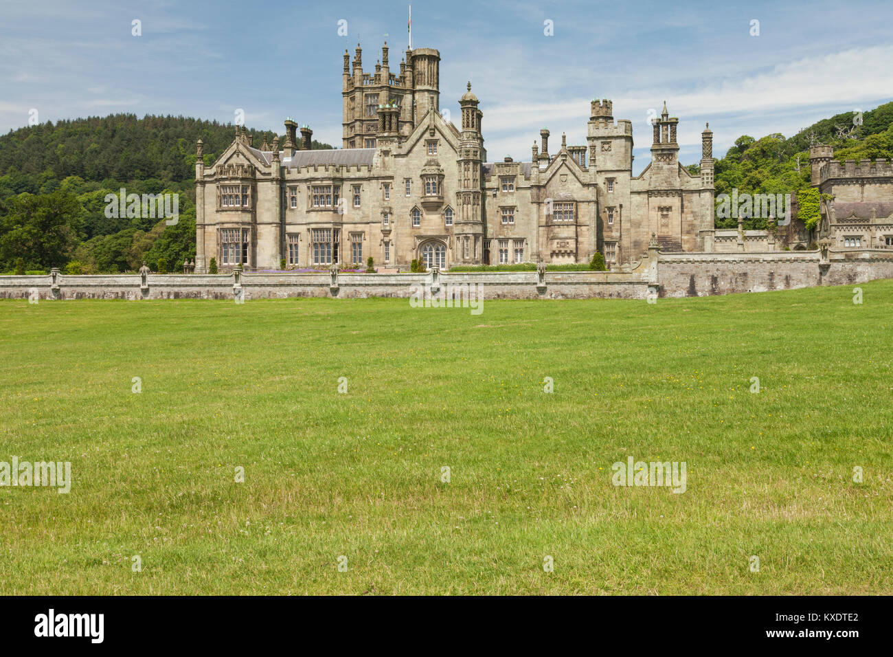 (1830) Château de Margam, Margam Country Park, Margam, Port Talbot, Pays de Galles, Royaume-Uni Banque D'Images