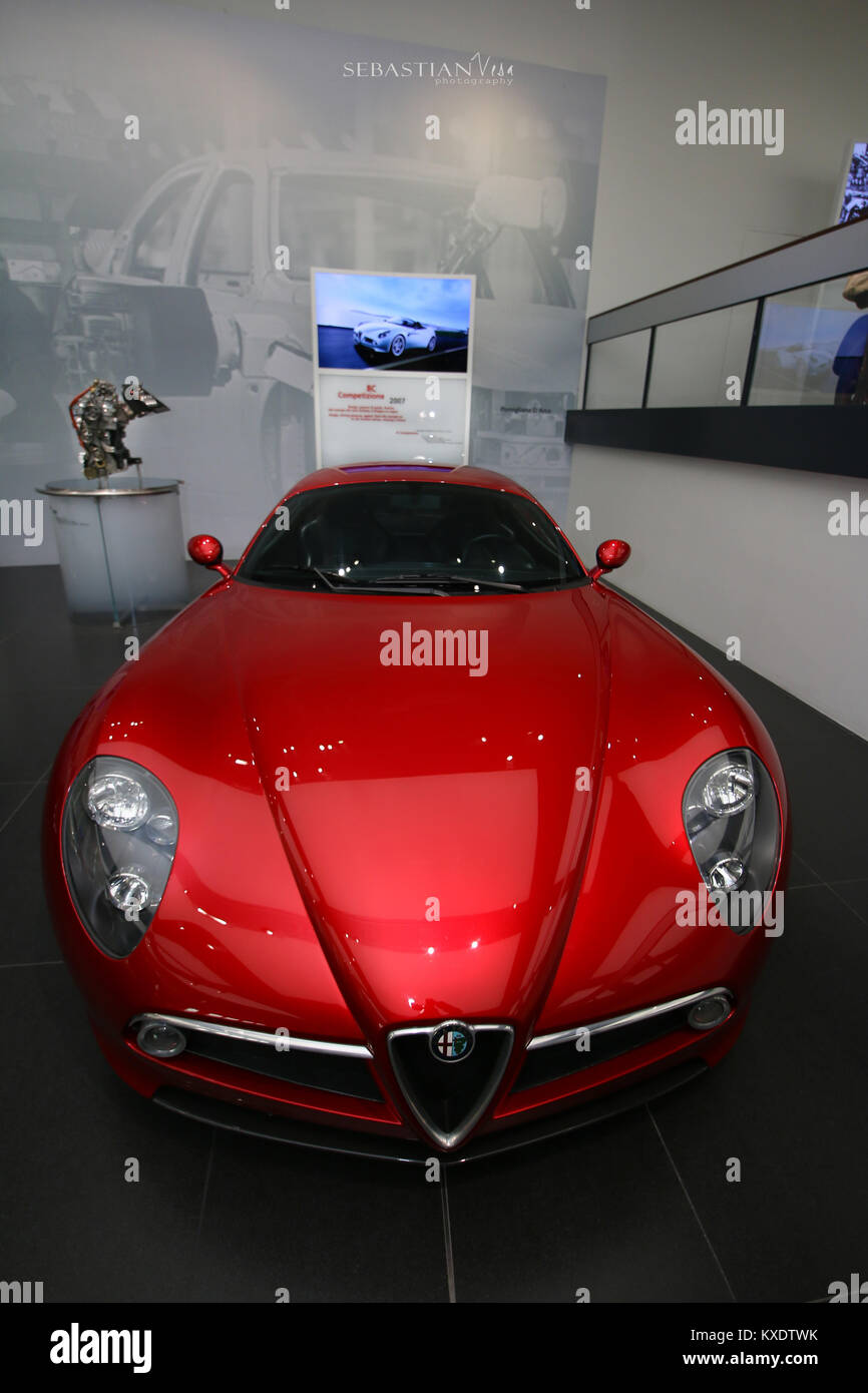 Un superbe Alfa Romeo 8C Competizione model exposé au Musée Historique Alfa Romeo Banque D'Images