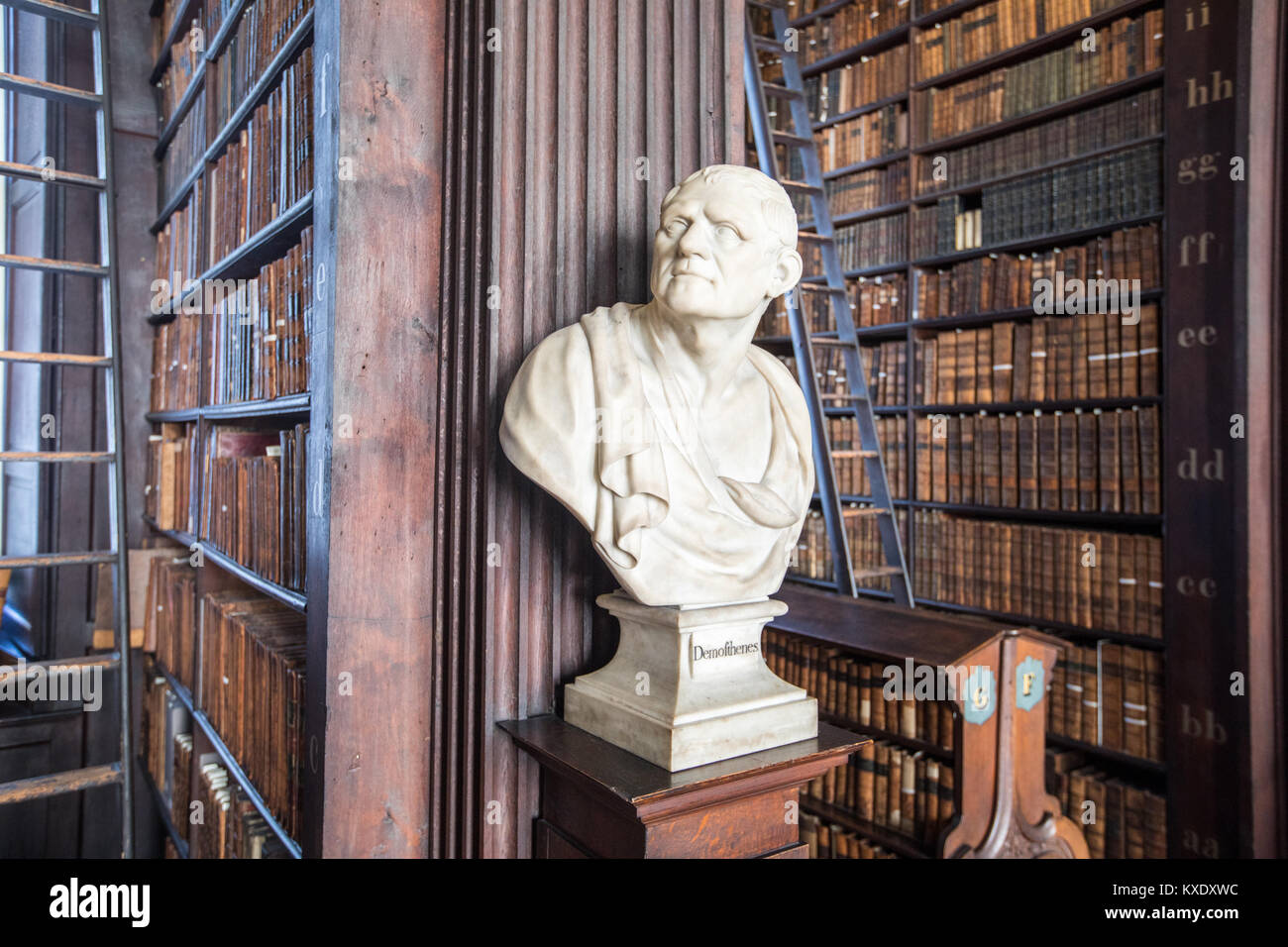 Sculpture de Démosthène, la Chambre, la bibliothèque de Trinity College, Dublin, Irlande Banque D'Images