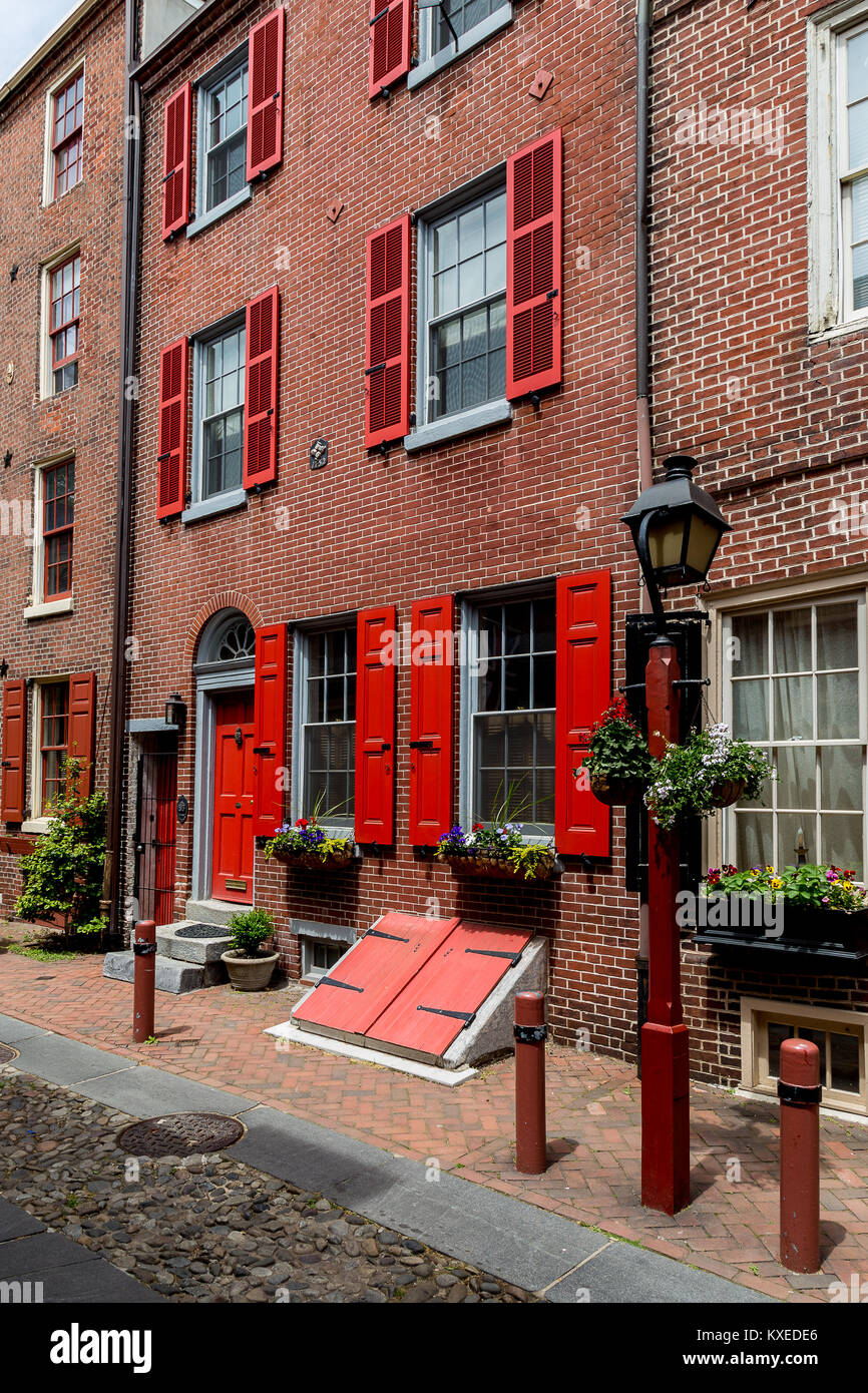 La plus ancienne rue de Philadelphie historique Elfreth's Alley. Banque D'Images