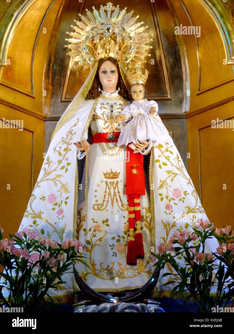 Photographie de l'Iglesia de Santa Quiteria à Alcázar de San Juan, Espagne, montrant l'église de la fin du XVIe au début du XVIIe siècle construite sur les plans de Juan de Herrera et désignée monument culturel. Banque D'Images