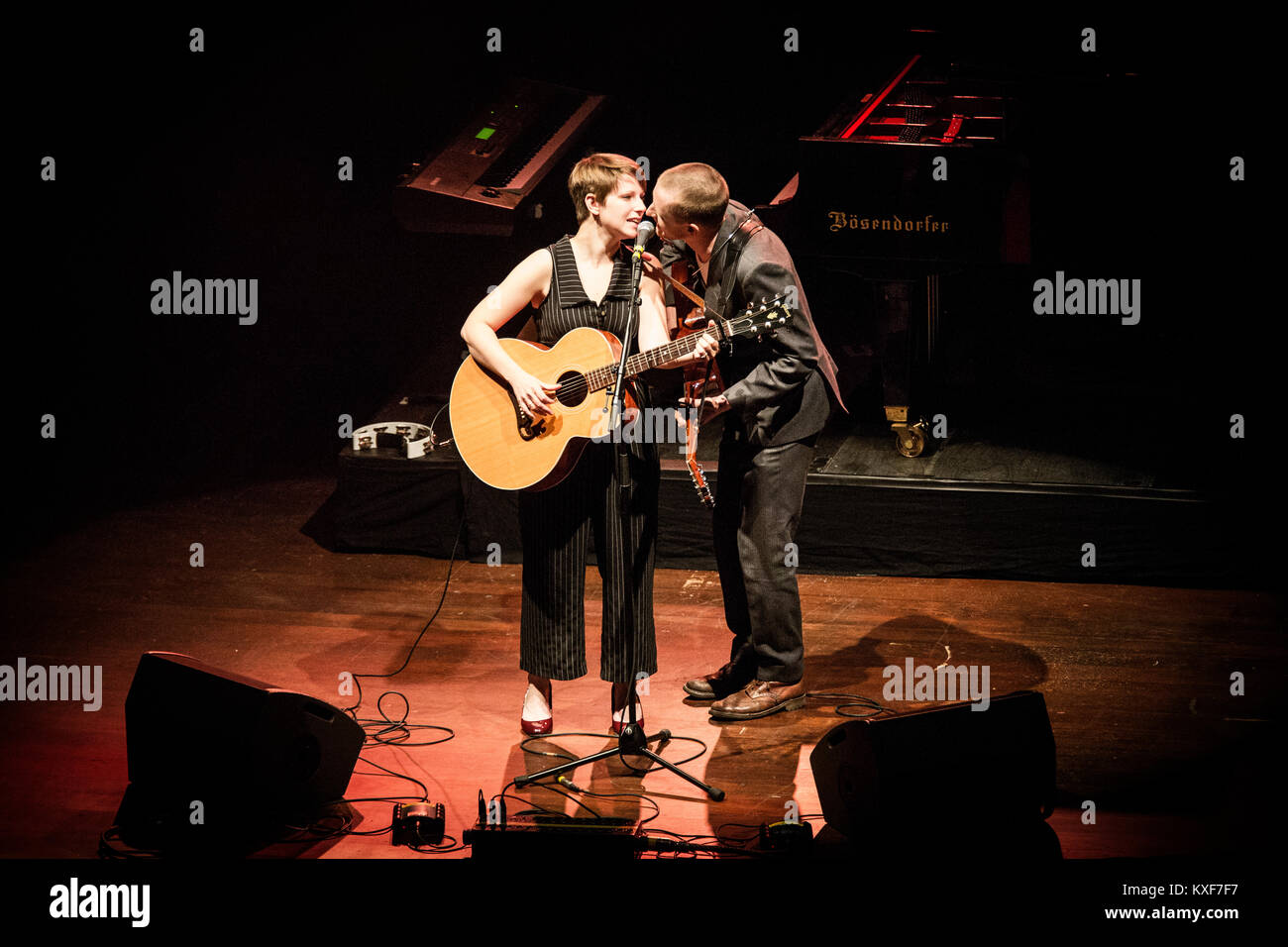 Le mari et femme britannique duo musical Trevor Moss & Hannah-Lou effectue un concert live au Koncerthuset à Copenhague. Danemark 24/05 2014. Banque D'Images