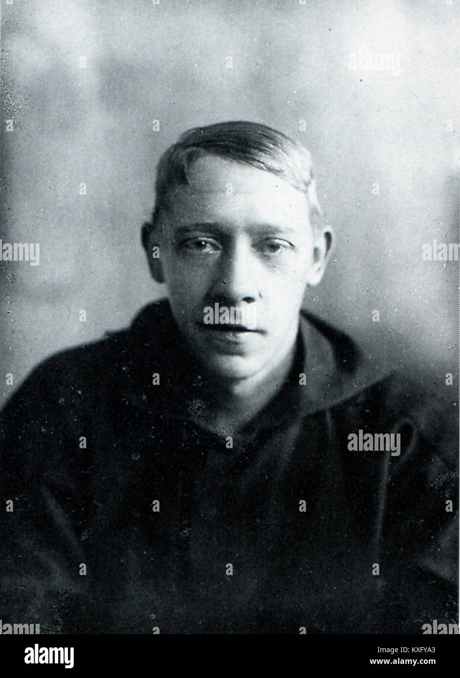 Cette entrée fait référence à Vladimir Tatlin, un artiste et architecte russe et soviétique connu pour son rôle de pionnier dans le constructivisme et pour la conception du « Monument à la troisième internationale » non construit. Banque D'Images