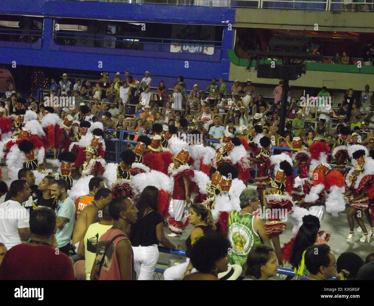 Le 14 février 2015, Estácio de Sá se produit lors d'un événement culturel ou social, capturé dans cette image mettant en valeur l'atmosphère de l'époque. Banque D'Images