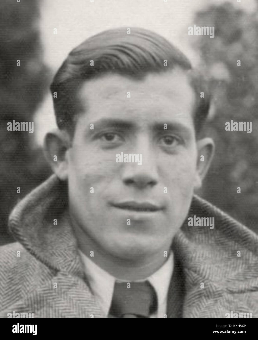 Alberto Errera était un officier de marine juif grec et membre de la résistance anti-nazie, déporté à Auschwitz-Birkenau en 1944 où il a participé à des soulèvements de prisonniers et aidé à documenter la vie dans le camp. Banque D'Images