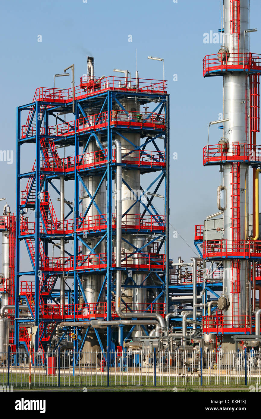 L'usine pétrochimique de raffinerie de pétrole Banque D'Images