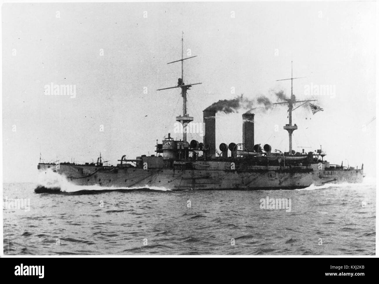 L'Asama était un croiseur de la marine impériale japonaise, servant dans des batailles navales à la fin du XIXe siècle et au début du XXe siècle, et considéré comme un navire militaire important du Japon. Banque D'Images