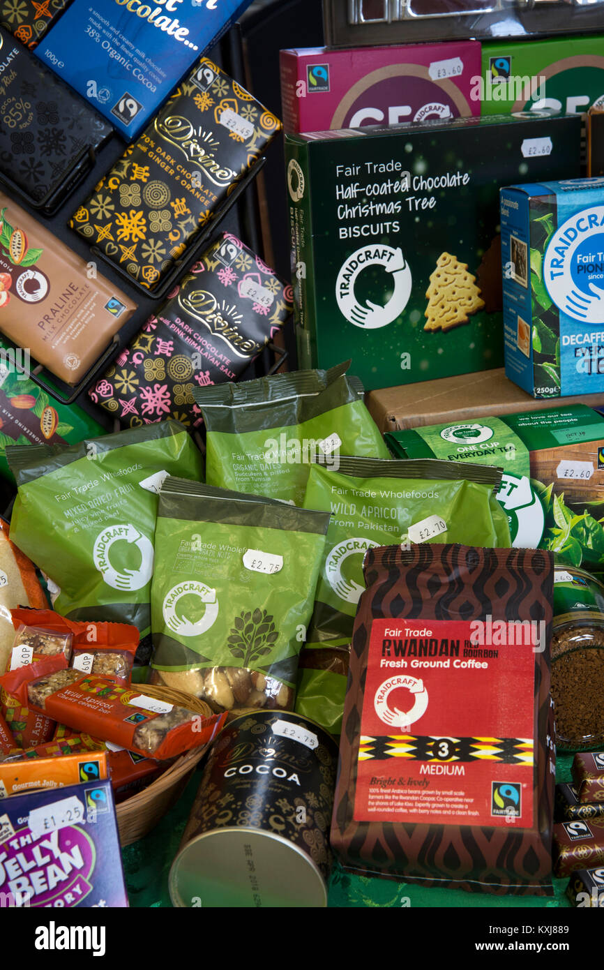 Royaume-uni, Manchester, Rochdale, Toad Lane, musée de la Société des Pionniers de Rochdale, commerce équitable et produits Traidcraft afficher Banque D'Images