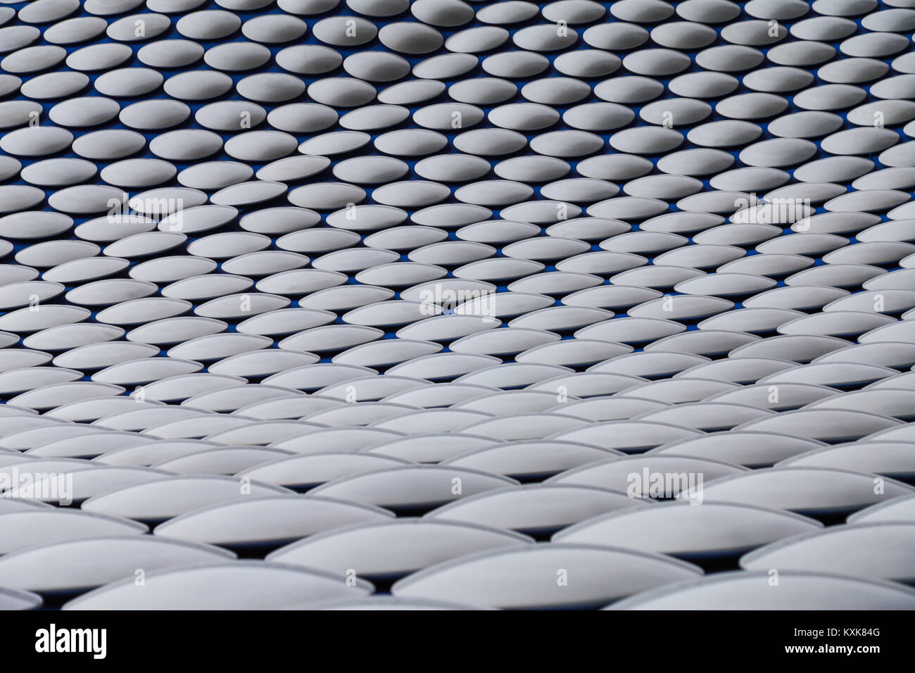 L'emblématique Selfridges bâtiment au cœur du centre-ville de Birmingham. Le bâtiment, qui fait partie du Bullring shopping centre a été achevé en 2 Banque D'Images