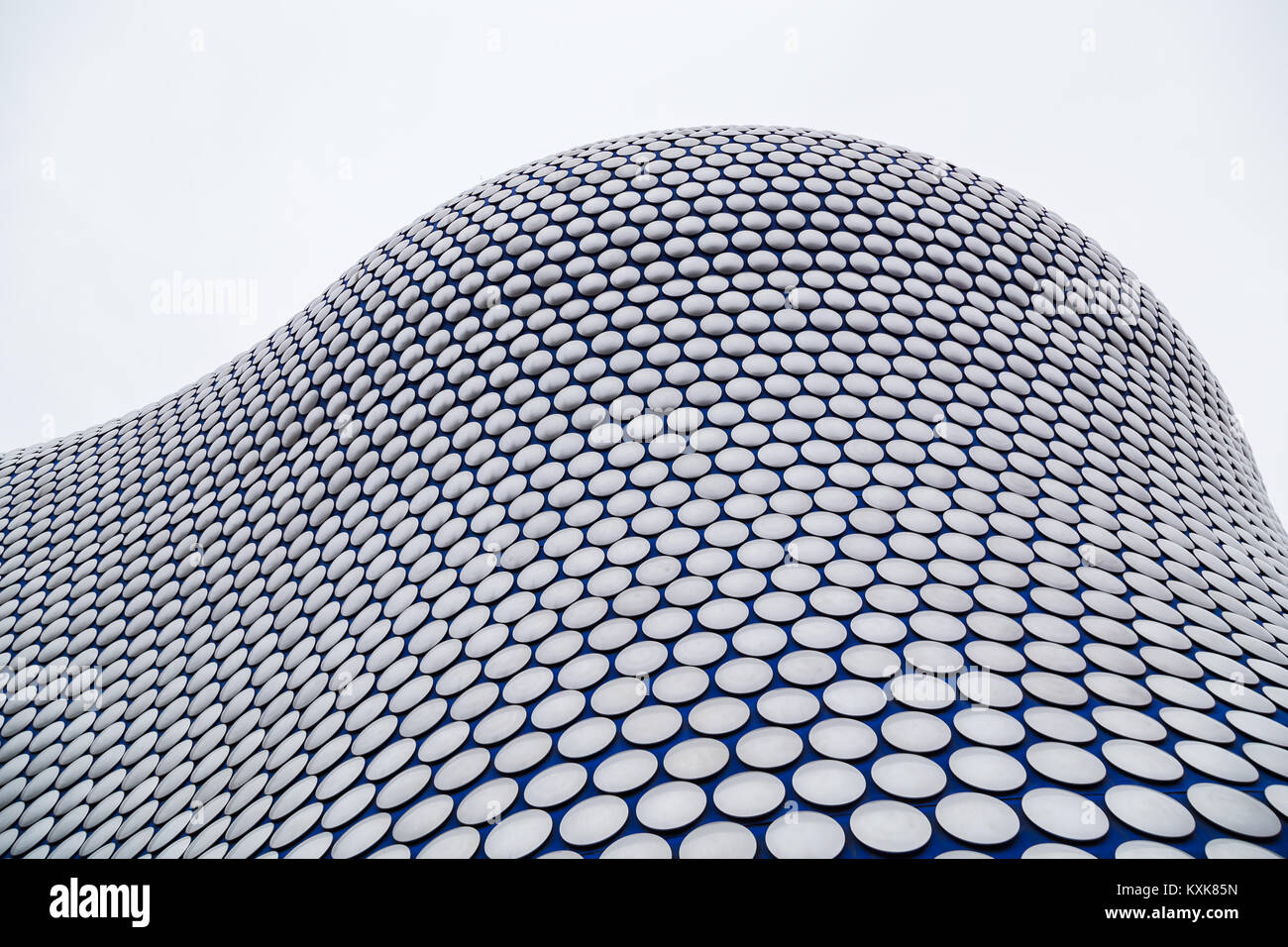 L'emblématique Selfridges bâtiment au cœur du centre-ville de Birmingham. Le bâtiment, qui fait partie du Bullring shopping centre a été achevé en 2 Banque D'Images