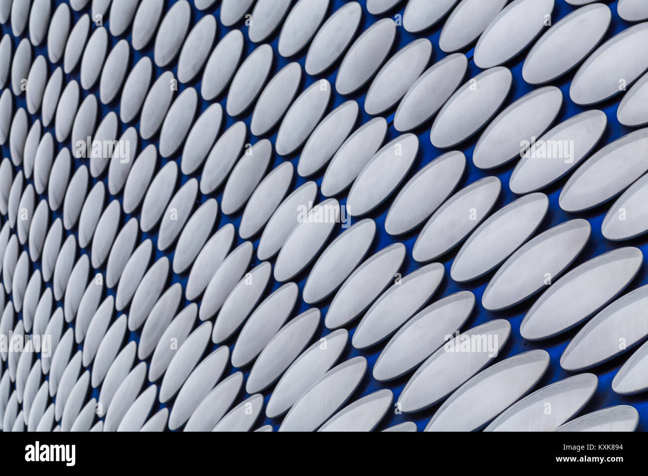 L'emblématique Selfridges bâtiment au cœur du centre-ville de Birmingham. Le bâtiment, qui fait partie du Bullring shopping centre a été achevé en 2 Banque D'Images