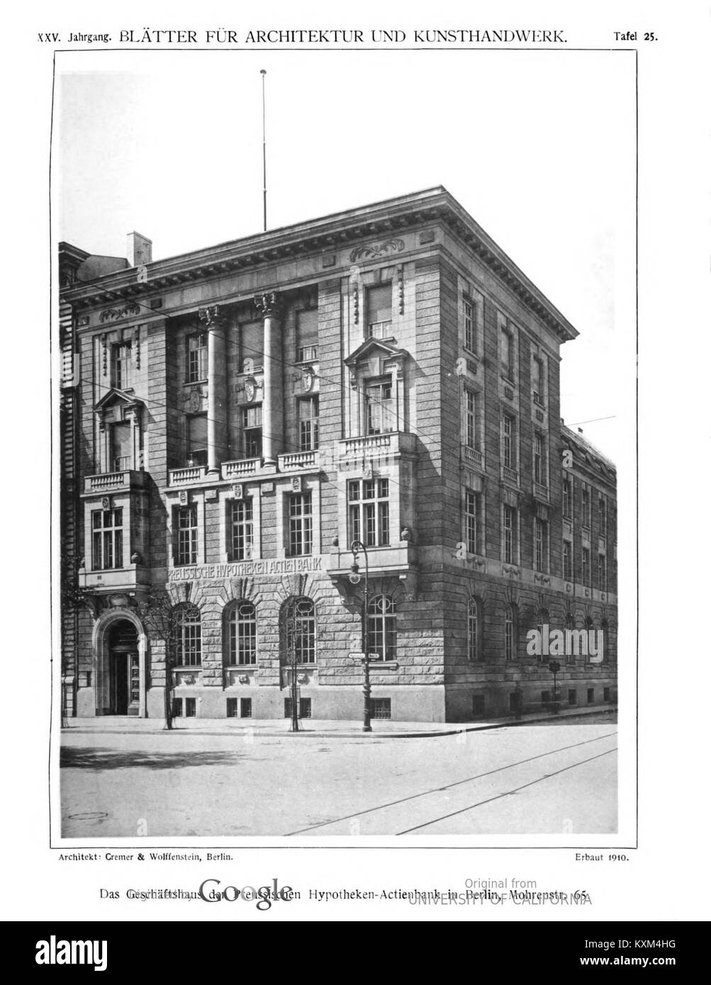 Cette image représente le bâtiment de la Mohrenstraße 65 à Berlin, abritant la Preußische Hypotheken- und Aktienbank. La photo, tirée d’une publication architecturale de 1912, met en évidence la conception du bâtiment. Banque D'Images
