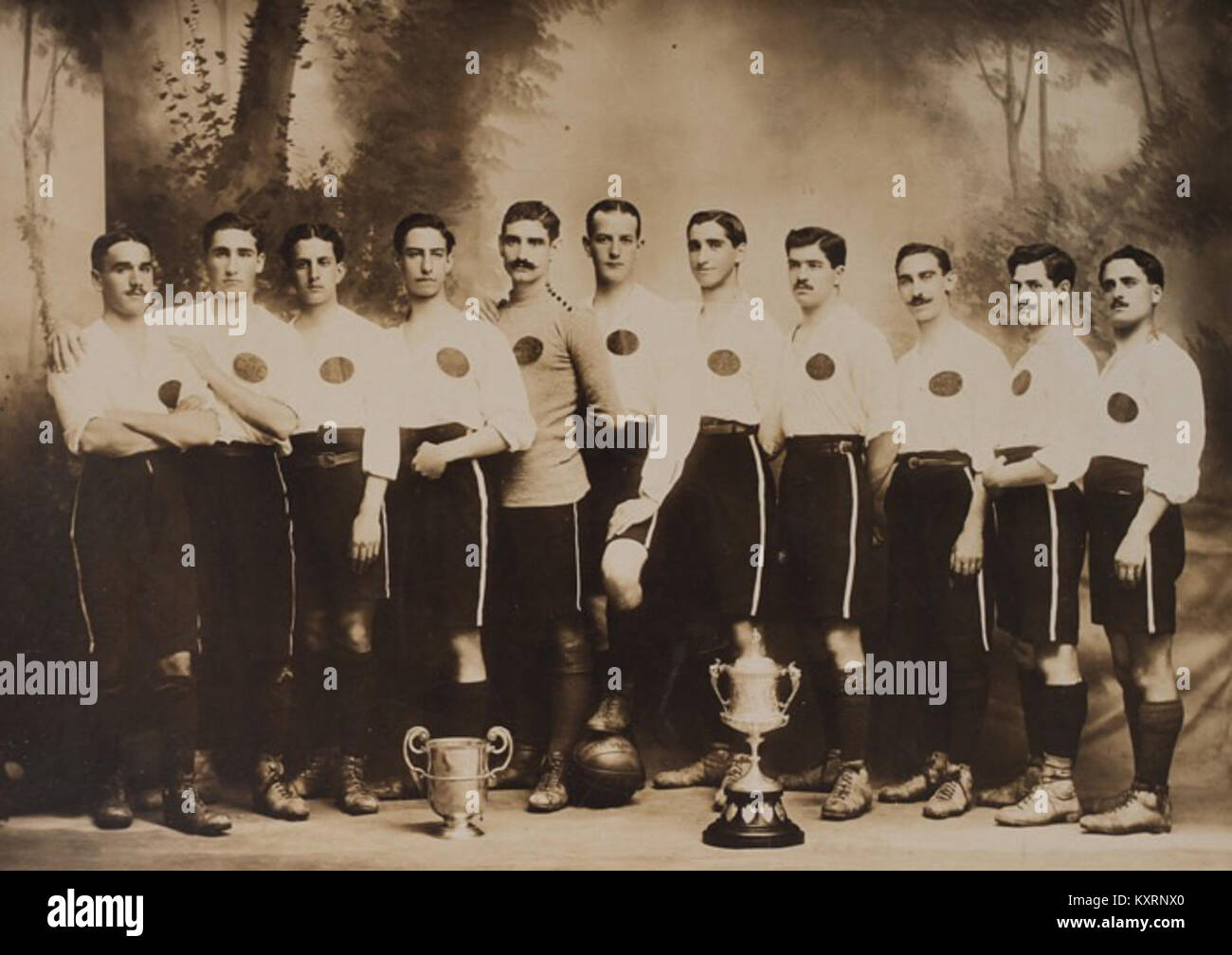 L'inscription pour la saison 1915-16 du Club España (Mexique) reflète la participation du club à l'ère amateur du football mexicain, en participant à la Liga Mexicana de Football amateur Association et marquant son histoire organisationnelle. Banque D'Images