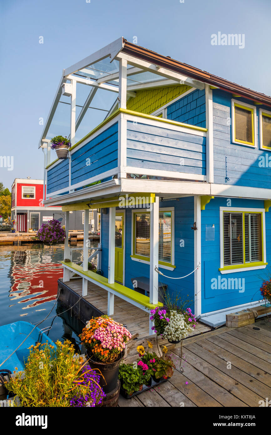 Fisherman's Wharf est un flotteur coloré accueil communauté à Victoria sur l'île de Vancouver en Colombie-Britannique, Canada Banque D'Images