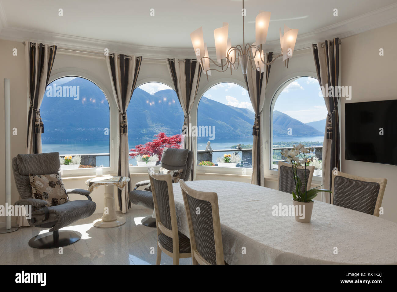 Salle à manger en chambre de luxe, amateurs de style classique Banque D'Images