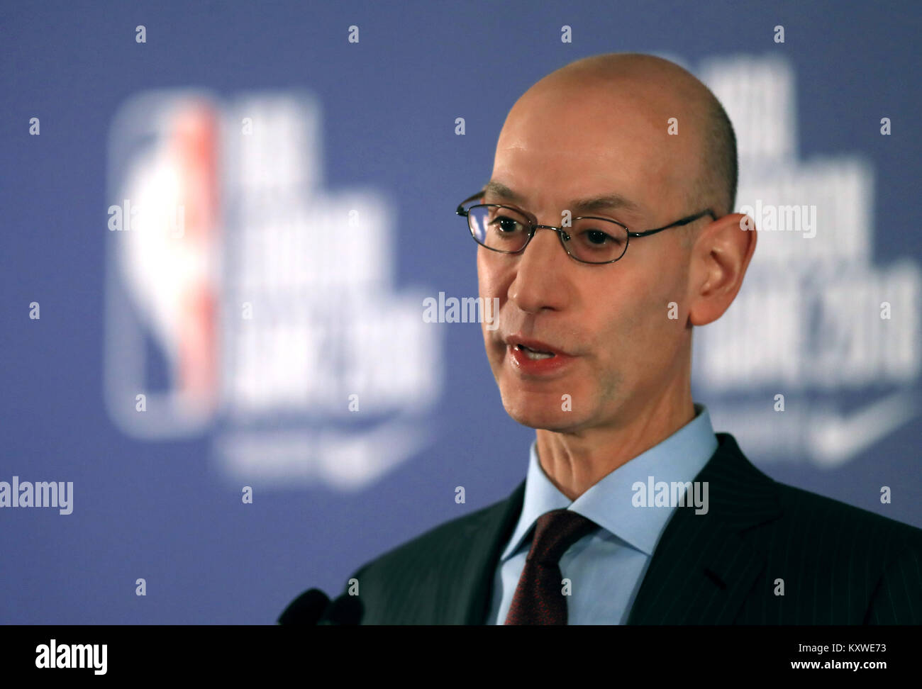 Adam Silver, commissaire de la NBA, préside une conférence de presse avant le NBA London Game 2018 à l'O2 Arena de Londres. APPUYEZ SUR ASSOCIATION photo. Date de la photo: Jeudi 11 janvier 2018. Voir PA Story BASKETBALL Londres. Le crédit photo devrait se lire comme suit : Simon Cooper/PA Wire. Banque D'Images