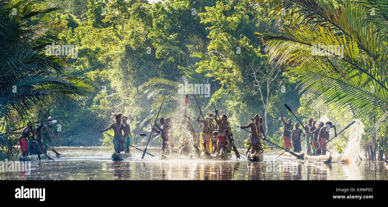 Rituel de la papouasie nouvelle guinée Banque de photographies et d'images  à haute résolution - Alamy