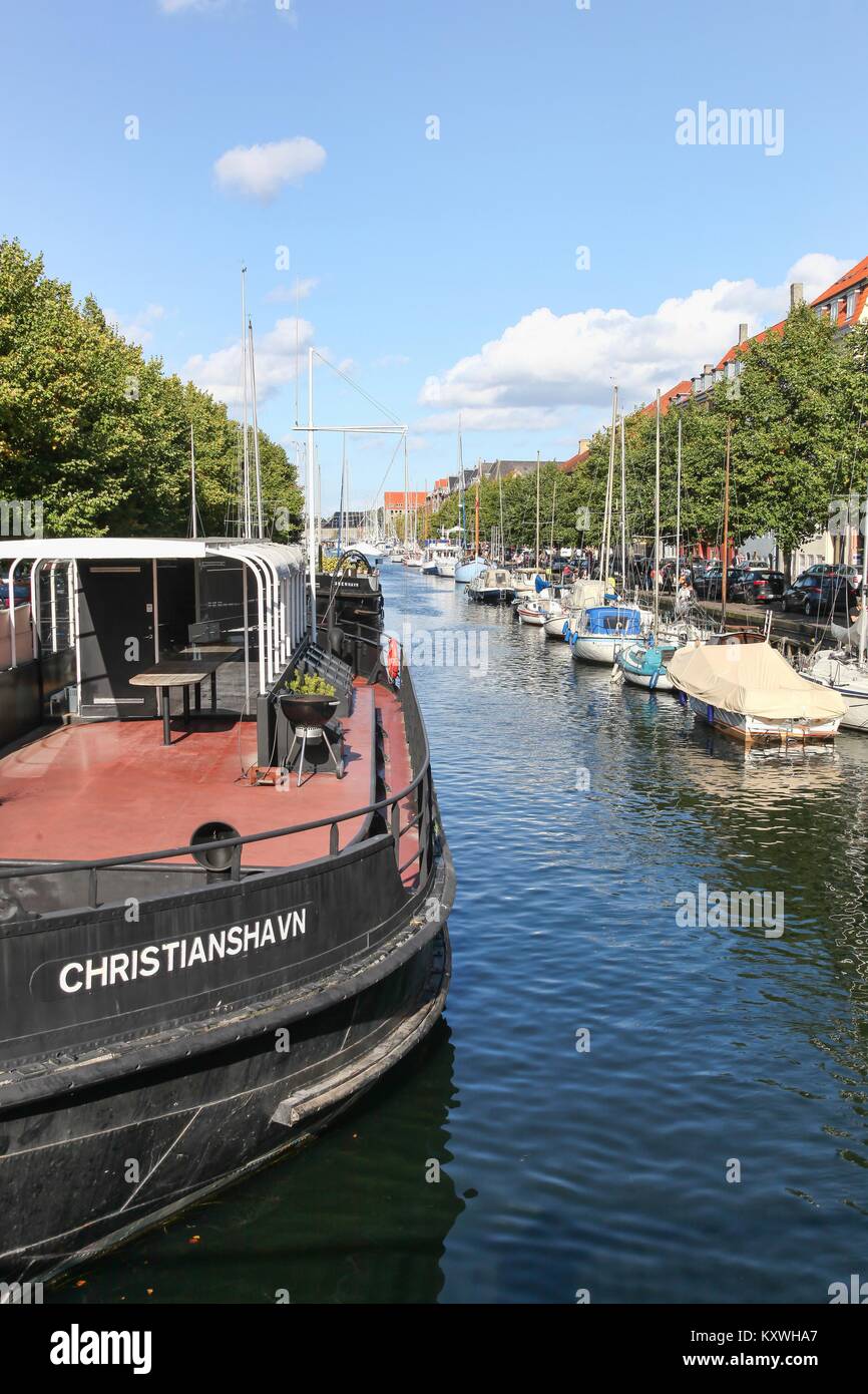 Copenhague, Danemark - 10 septembre 2017 : Canal de Christiania à Copenhague, Danemark Banque D'Images