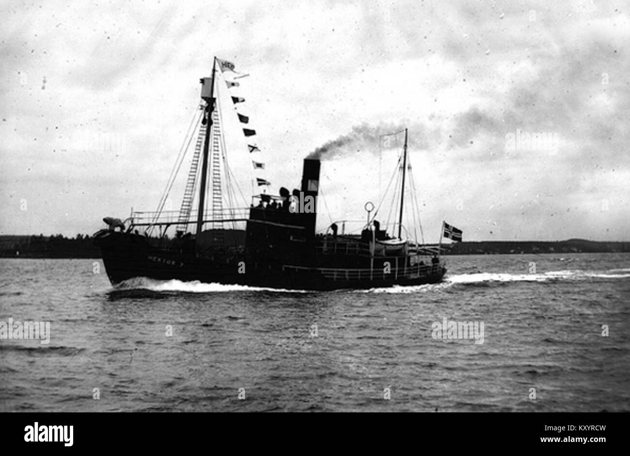 Le navire Hektor 7, immatriculé A-00639, était un pêcheur norvégien construit en 1929 pour la compagnie Hvalfangerselskapet Hektor à Tønsberg. Il a opéré dans les eaux antarctiques et subantarctiques pendant les expéditions baleinières du début du XXe siècle. Banque D'Images