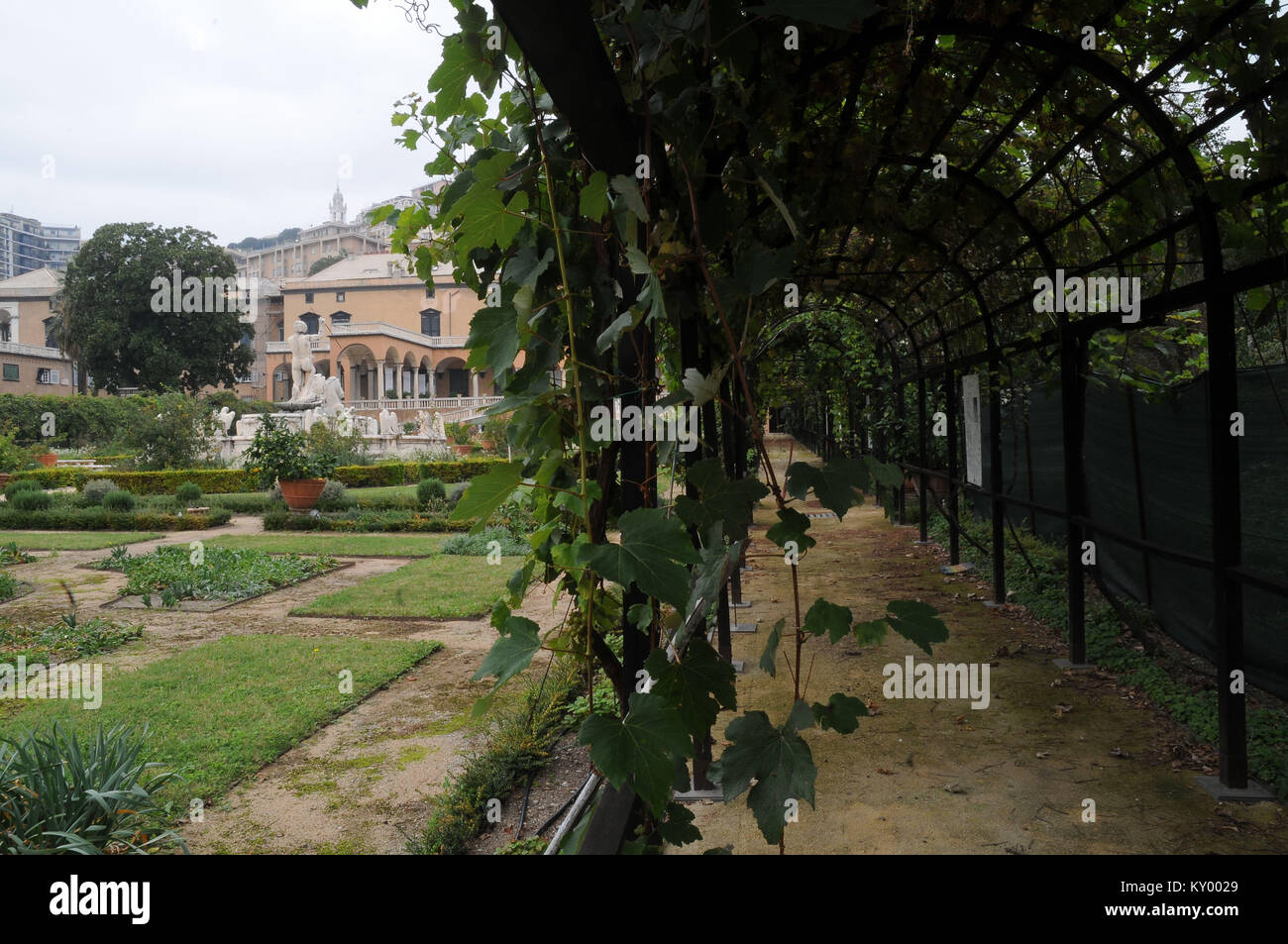 Fontaine de Neptune, le jardin Italien, Andrea Doria, 2013 Palais, la villa du prince, Gênes, Ligurie, Italie. Banque D'Images
