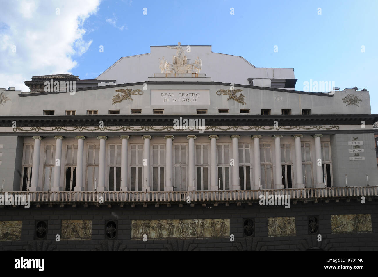 Façade, le Théâtre San Carlo, 2013, Napolis, Italie. Banque D'Images