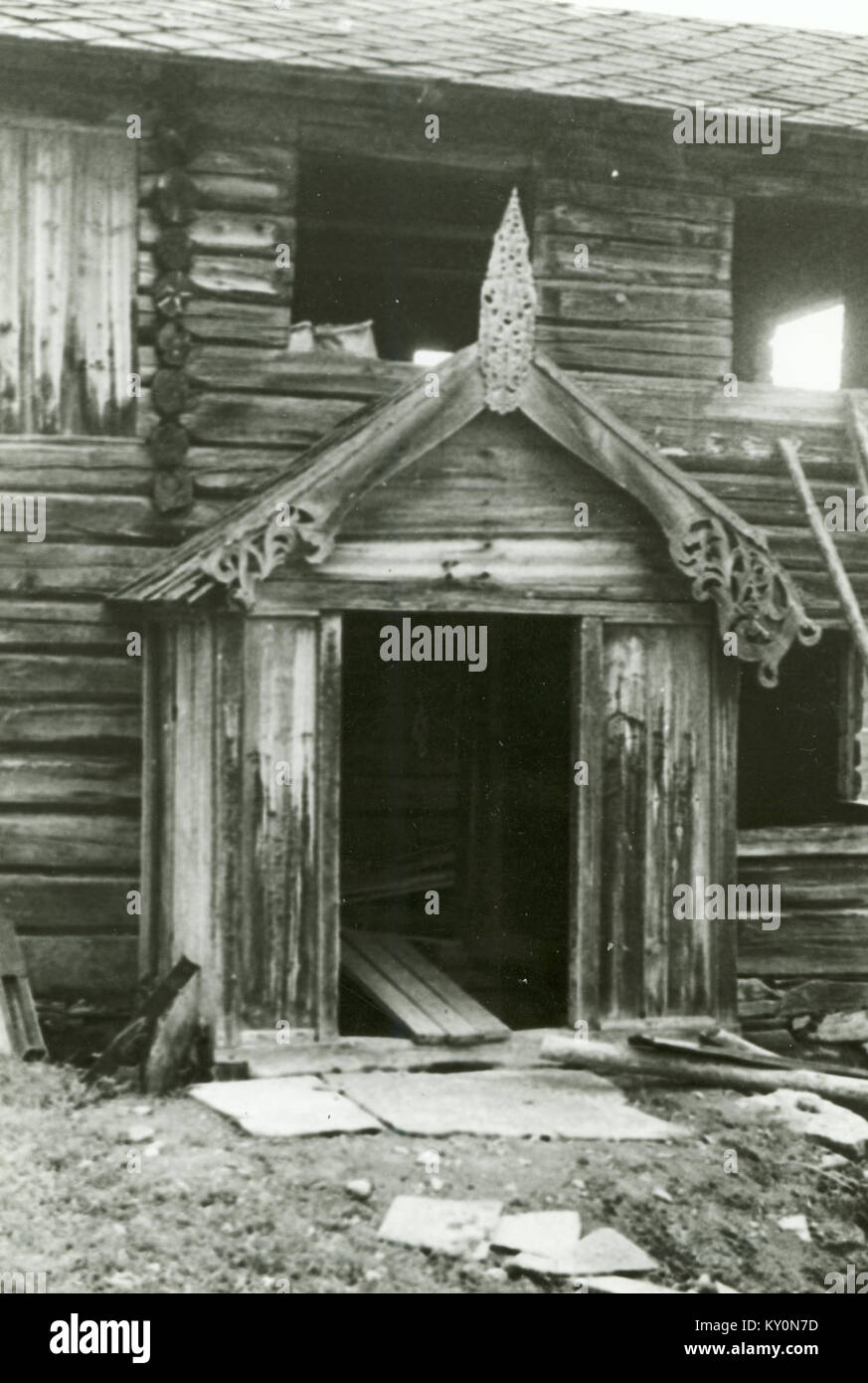Håkenstad à Oppland, en Norvège, est un village historique documenté par Riksantikvaren, montrant les bâtiments ruraux traditionnels norvégiens et le patrimoine culturel de la région. Banque D'Images