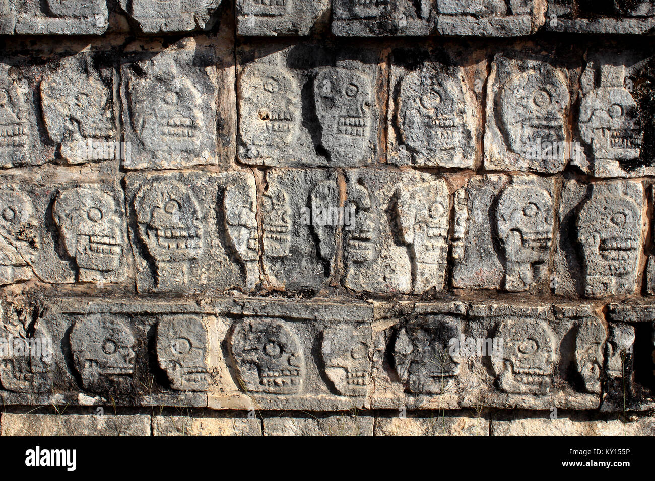 Mur de crânes, Chichen Itza, Mexique Banque D'Images