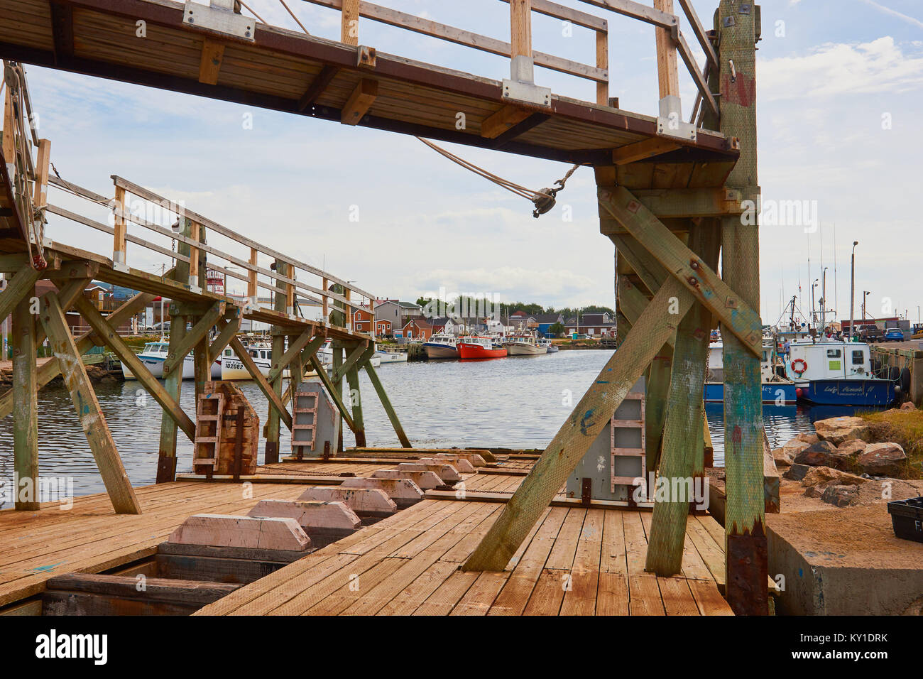 Bateau en bois lancer jetty et port, Chéticamp, l'île du Cap-Breton, Nouvelle-Écosse, Canada Banque D'Images